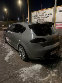 SEAT leon cupra 320hp - 5