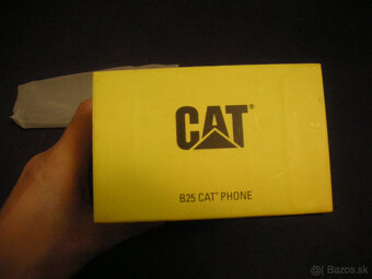 Telefon CAT B25 DualSIM odolny tlacitkovy - 5