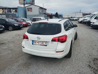 Opel Astra Sport Tourer ST 1.7 CDTI ECOTEC 125k Cosmo - 5