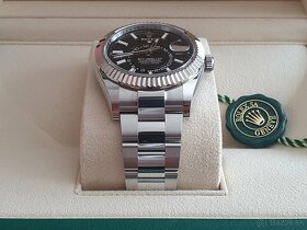 Rolex Sky-Dweller 42mm - 5