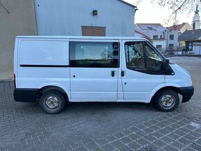 Ford Transit 2.2tdci 81kw - 6 míst - 5