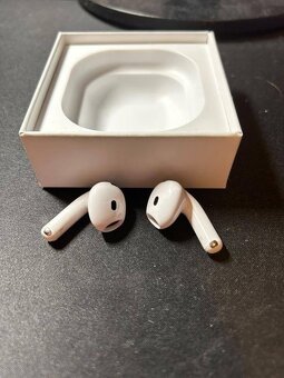 airpods 4 - 5