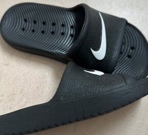 Predám detské šľapky NIKE Kawa Slides 30 - 5