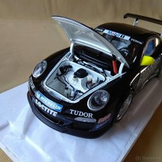 Minichamps 1:18 - 5