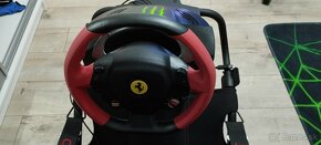 Thrustmaster Ferrari 458 Spider + playseat Challenge - 5