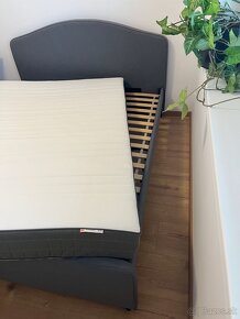 Manželská posteľ IKEA Hauga 160x200 cm s matracom a roštom - 5