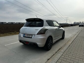 Suzuki Swift 1.6 VVT Sport - 5