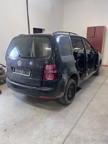 VW TOURAN 2.0 TDI -BMM - 5