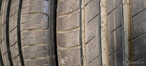 Predám 2ks slušné letné 225/40r18-92Y Good Year - 5