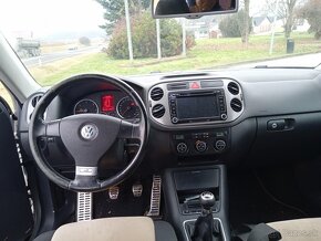 Volkswagen Tiguan 2.0 TDI 103kw 4x4 - 5