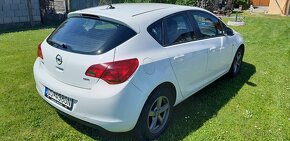 Opel astra j  1.7 cdti - 5