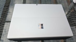 Microsoft Surface Pro 9 Model 2038 i5 - 5