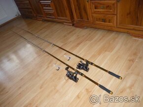 Predam 2 nove udice CARBON,3 metre,nav.KAIDA 50,kus 28 eur - 5