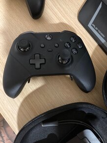 Xbox Elite controller - 5