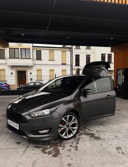 Ford Focus - 5