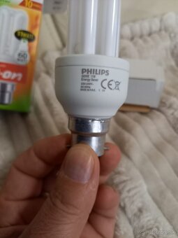 Úsporné žiarovky PHILIPS. - 5