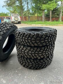 225/70r16 sahara - 5