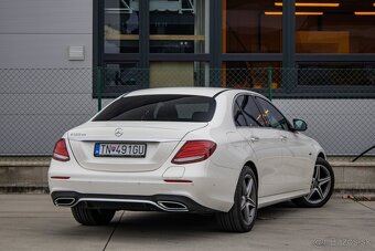 Mercedes-Benz E trieda Sedan 300 de 143 kw - 5