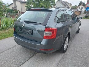 ŠKODA OCTAVIA COMBI STYLE 2,0 TDI 110KW DSG - 5