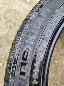 Zimné pneu NOKIAN 245/45  R18 - 5