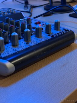 Mixpult Behringer Xenyx Q802USB - 5