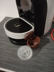 Kapsulový kávovar Dolce Gusto - 5