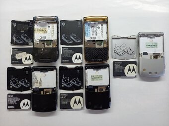 Motorola RAZR V3i STEELGRAY + RAZR2 V8 RAZR V3 E4 Dotyková - 5