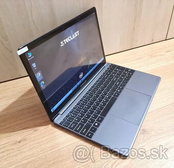 Predám hliníkový 15.6"notebook FullHD IPS 8GB 256 GB SSD - 5