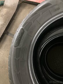 Zimné pneu 215/65R16 viem aj prezuť - 5