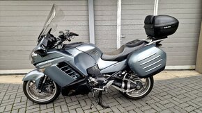 Kawasaki GTR 1400 2008 - 5