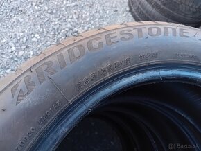 225/50R18 Zimné pneumatiky Bridgestone - 5