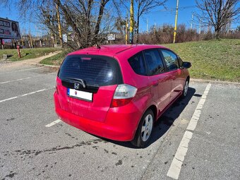 Honda JAZZ 1,4i CVT automat - 73kW - 5