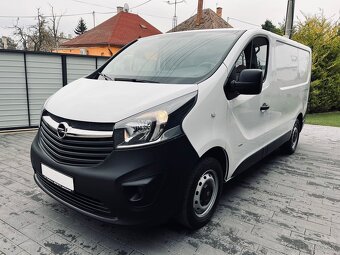 Opel Vivaro Kombi 1.6 CDTI BiTurbo 125k S&S L2H1 2900 - 5