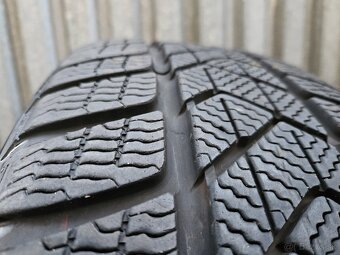 Zimné pneumatiky Pirelli Sottozero - 225/55 r17 97H - 5