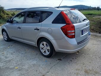 Kia Ceed 1.6. benzín - 5