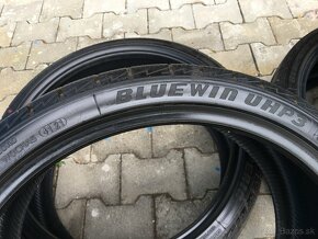 Super BlueWin UHP 3 o rozmere 235/35 R20 92V - 5