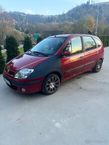 Renault scenic 1.9 dci 75 kW - 5