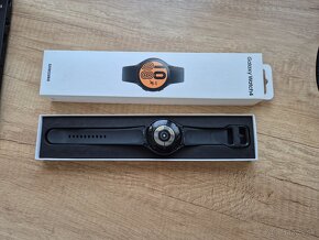 Samsung Galaxy Watch 4 - 44mm - ako nové - 5