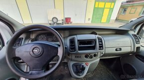 Vivaro 1.9   (Renault Trafic) - 5