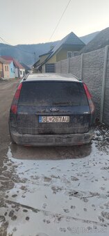 Ford FOCUS 2.0 - 5