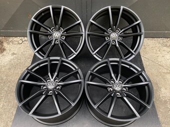 ✅ R19 ®️ Originál VW Pretoria 5x112 ET44 ✅ VW Skoda Seat - 5