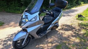 Honda silver wing 600 - 5