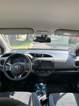 Toyota Yaris 1.5 Hybrid, automat - 5