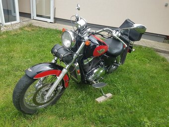 Honda schadow vt1100 - 5