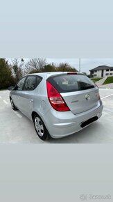 Predám Hyundai i 30 1.4 benzín 80 kw Rok výroby 2010 stk+ek - 5