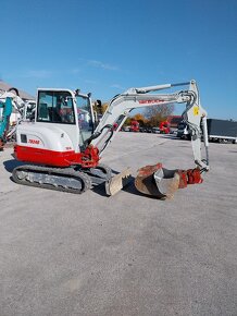 TAKEUCHI TB240 A/C diesel - 4000 KG - 5