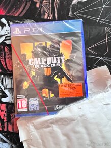 CALL OF DUTY BLACK OPS IV MYSTERY BOX EDITION PS4 - 5