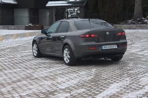 Alfa Romeo 159 1.9 JTDM - 5