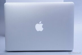 ZÁRUKA/Macbook Air 13.3/I5 1.8HZ/8GB RAM/128GB SSD - 5