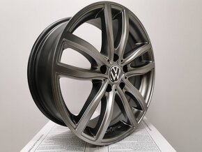 Vw Caravelle, Touareg alu disky 5x120 R18 ET45 - 5